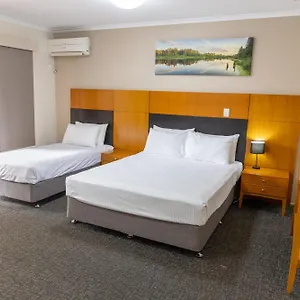 Sundowner Hotel